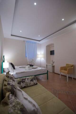 Отель Vila Perast Boutique Hotel Пераст Семейный номер «Комфорт»-5